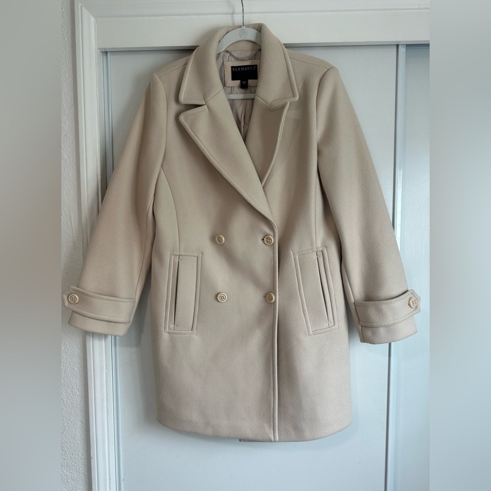 Bernardo Beige Double Breasted Pea Coat Size Large